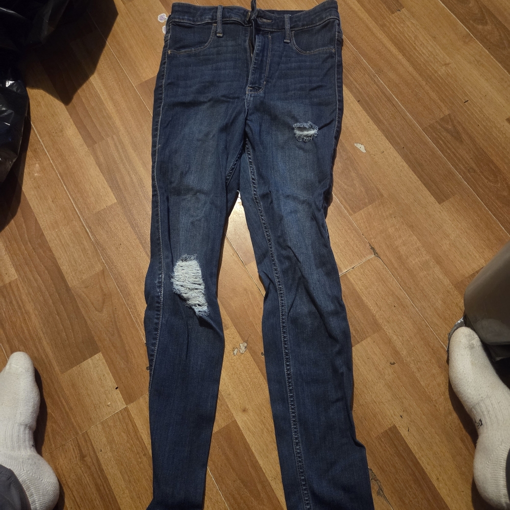 Hollister Distressed Women's Jeans